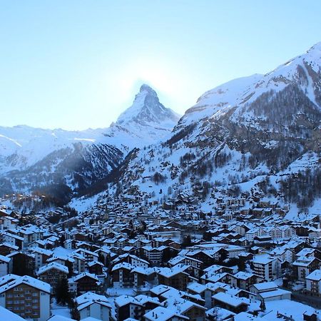 Stadel Zermatt Buitenkant foto